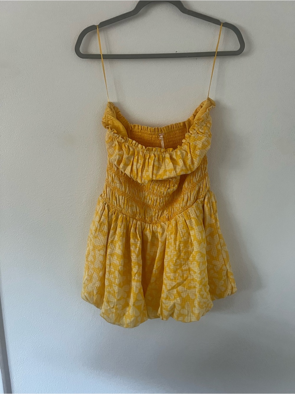 NWT FREE PEOPLE Annalise Mini Dress in Yellow Floral, size XL - Picture 2 of 7